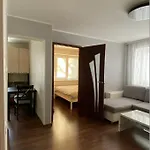 Lovely 1-Bedroom Apartment Near City Centre